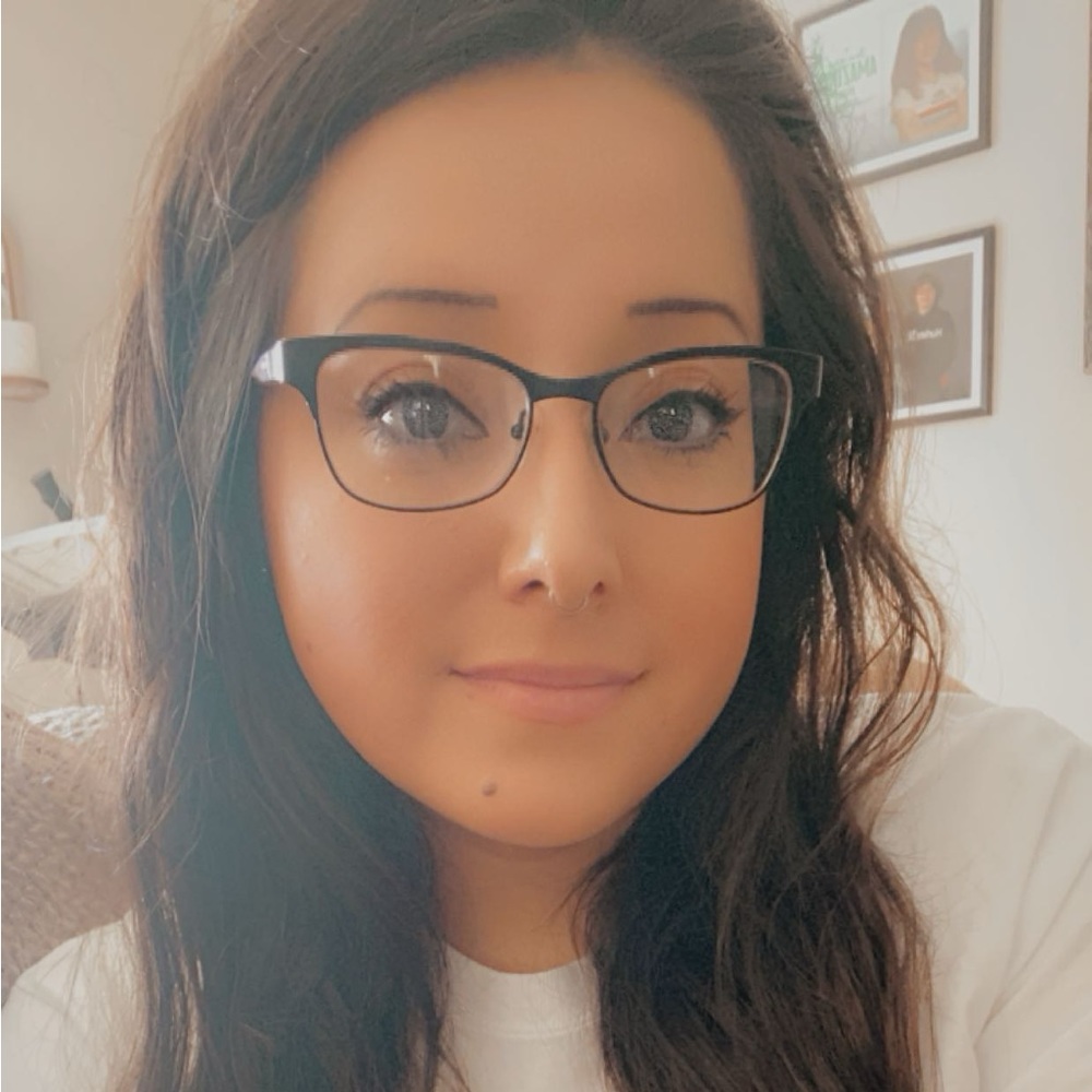 Hi there, I'm Cecelia!